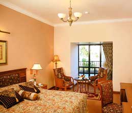 Regant Lake Palace 
